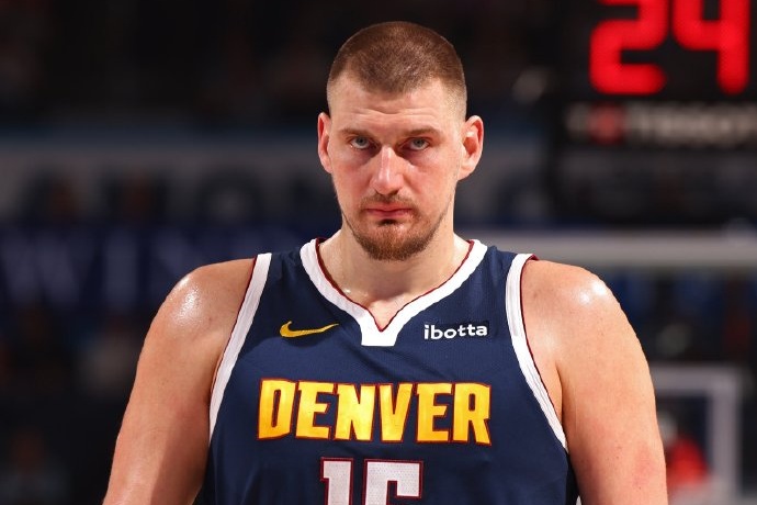 美媒力挺约基奇当选上赛季年度最佳进攻球员 美媒力挺约基奇当选上赛季年度最佳进攻球员